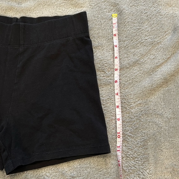 Forever 21 Shorts - Picture 5 of 6
